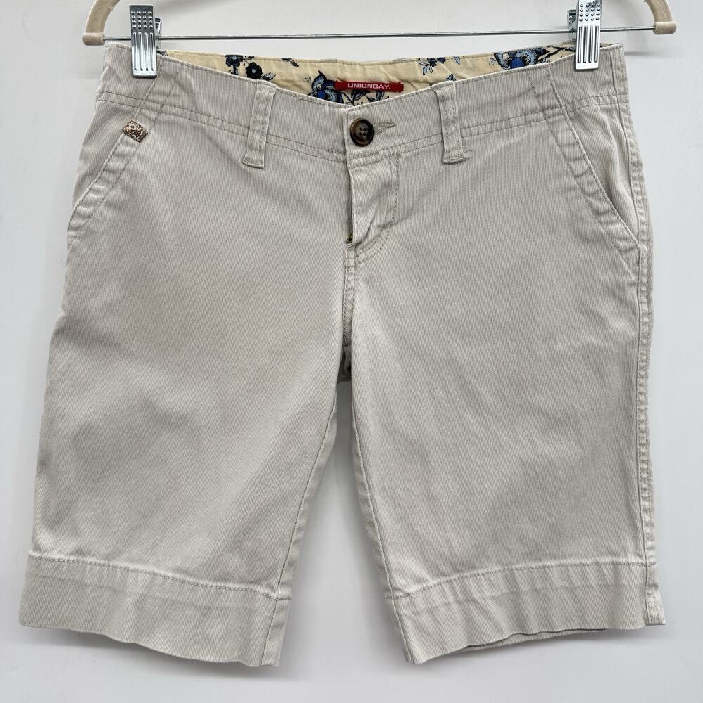 Unionbay VTG Y2K Low Rise Bermuda Chino Shorts Sz 7 Beige Grunge Bella Swan